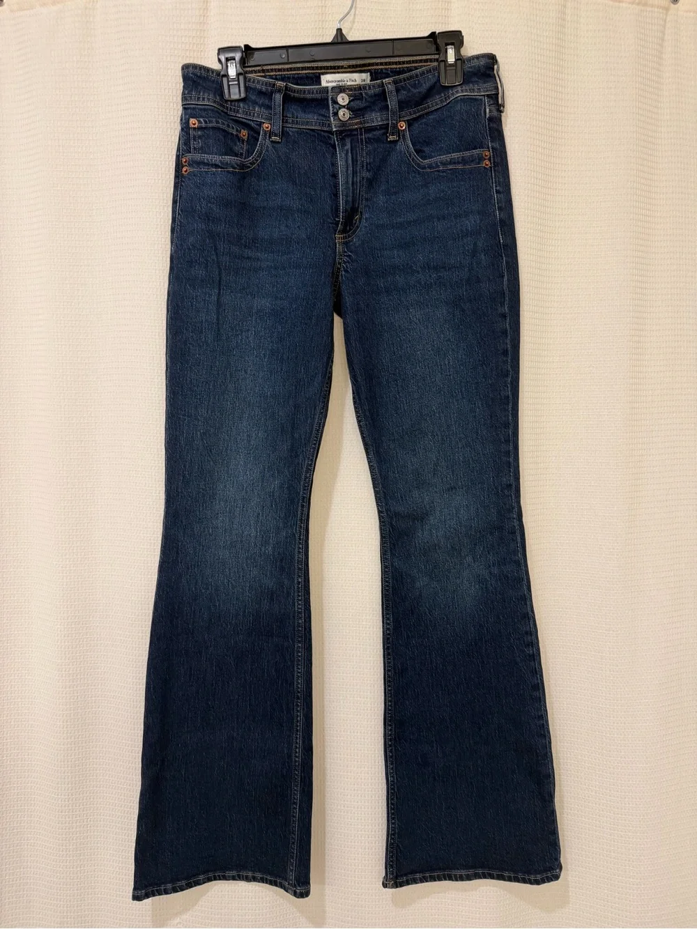 Abercrombie & Fitch Mid Rise Bootcut Jeans Womens 28 Dark Wash Rhinestone Pocket